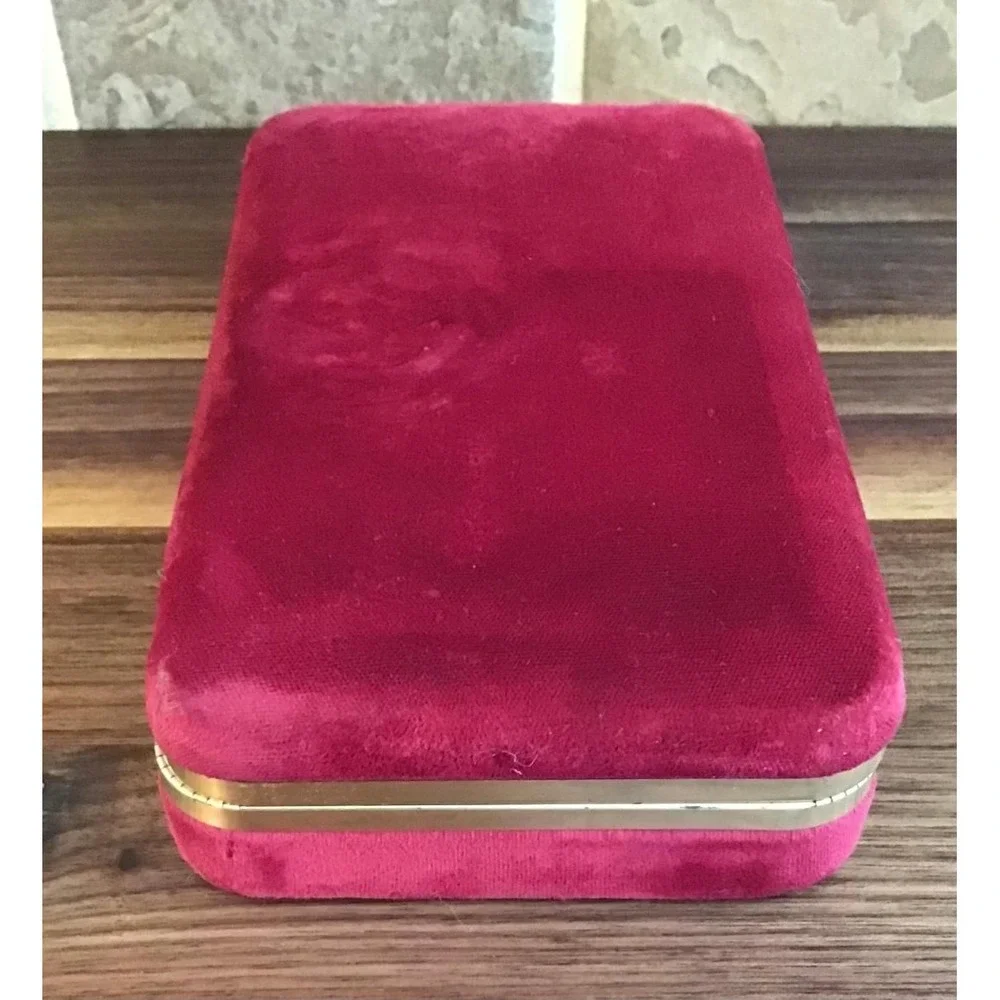 VTG Red Velvet Clamshell Jewelry Travel Case Gold Compact Mirror Retro 70's Box